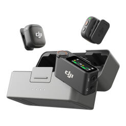 DJI Mic 3 (2 nadajniki + odbiornik + etui ładujące）