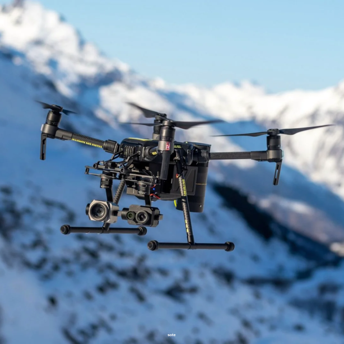 Bezpieczne latanie dronem zimą - wskazówki DJI Enterprise